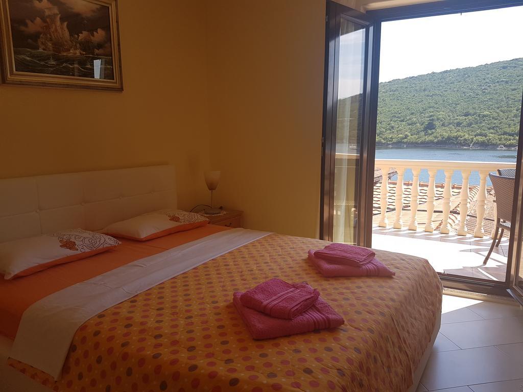 Apartments Grispolis Tivat Eksteriør bilde