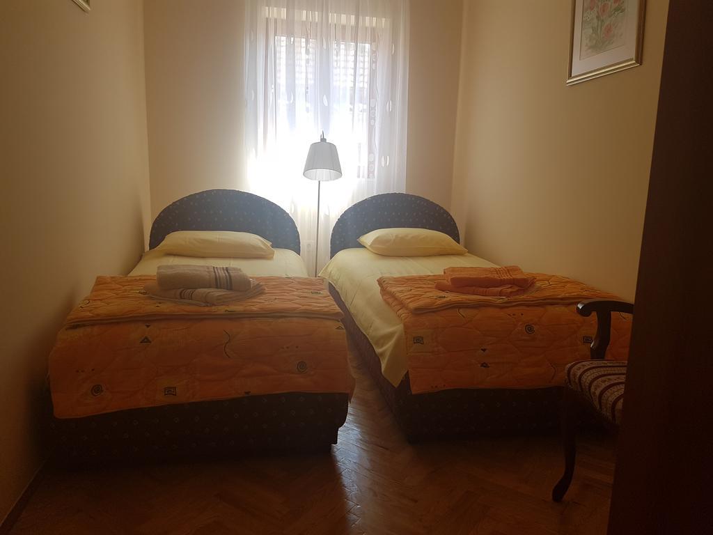 Apartments Grispolis Tivat Eksteriør bilde